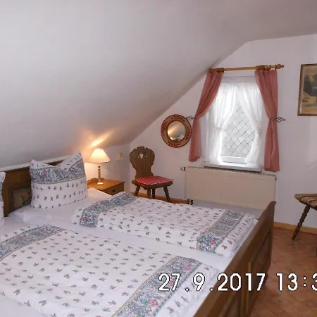 Apartmán Familienferienwohnung Im Haus Ludwig Masserberg